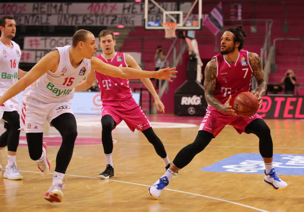 甸的荣誉感 甸的荣誉感