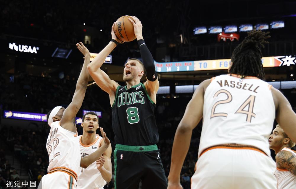 优异表现再 优异表现再