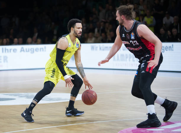 这是一场关 这是一场关